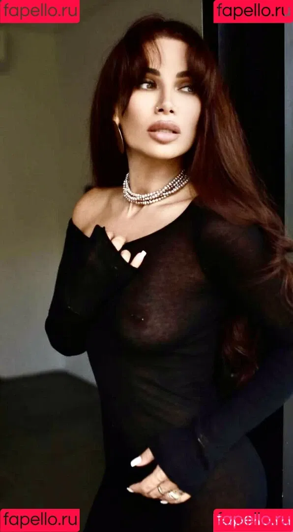 Aiza Dolmatova Onlyfans Photo Gallery 