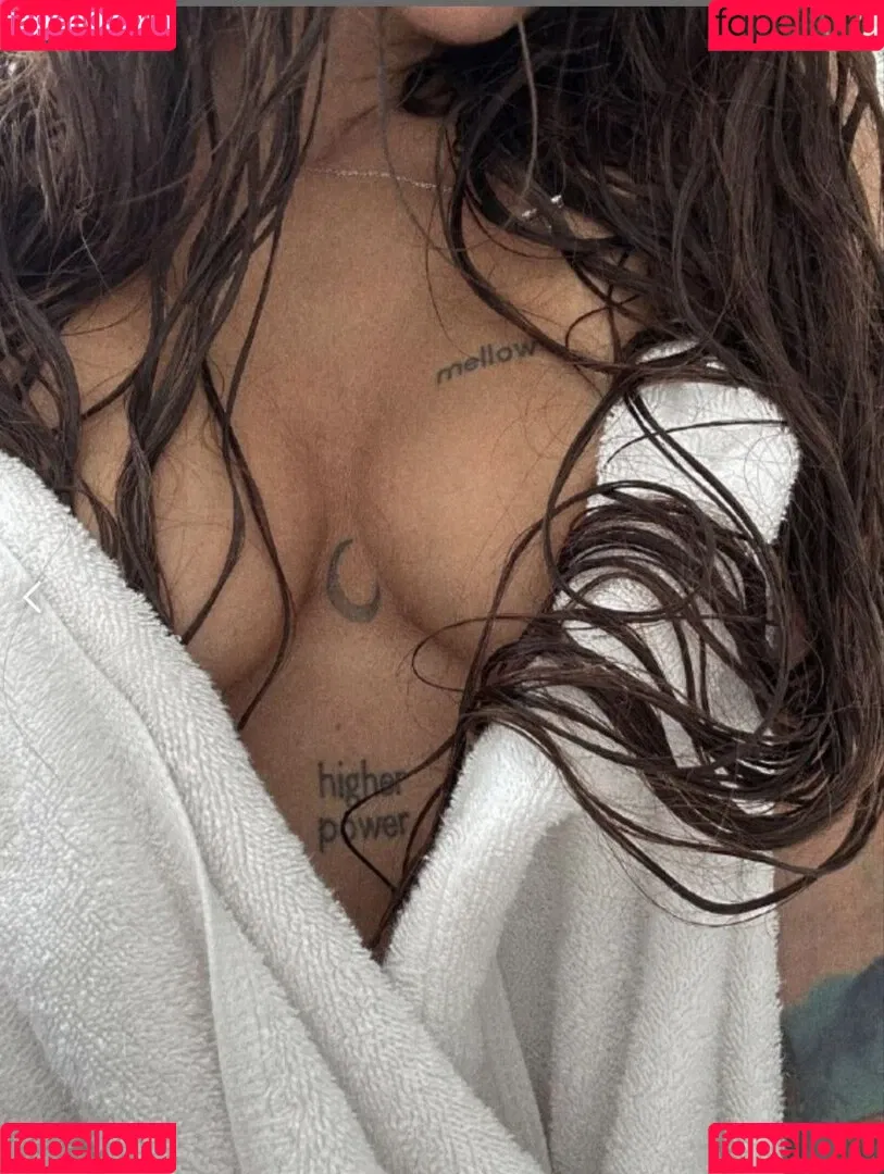 Aiza Dolmatova Onlyfans Photo Gallery 