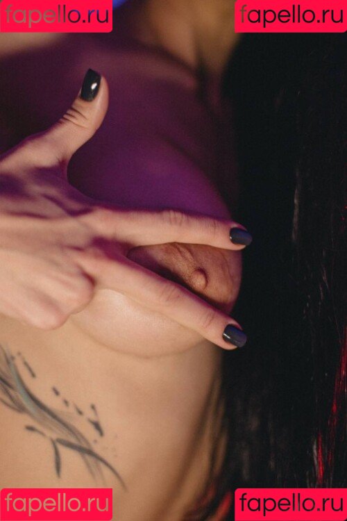 TinaKross Onlyfans Photo Gallery 