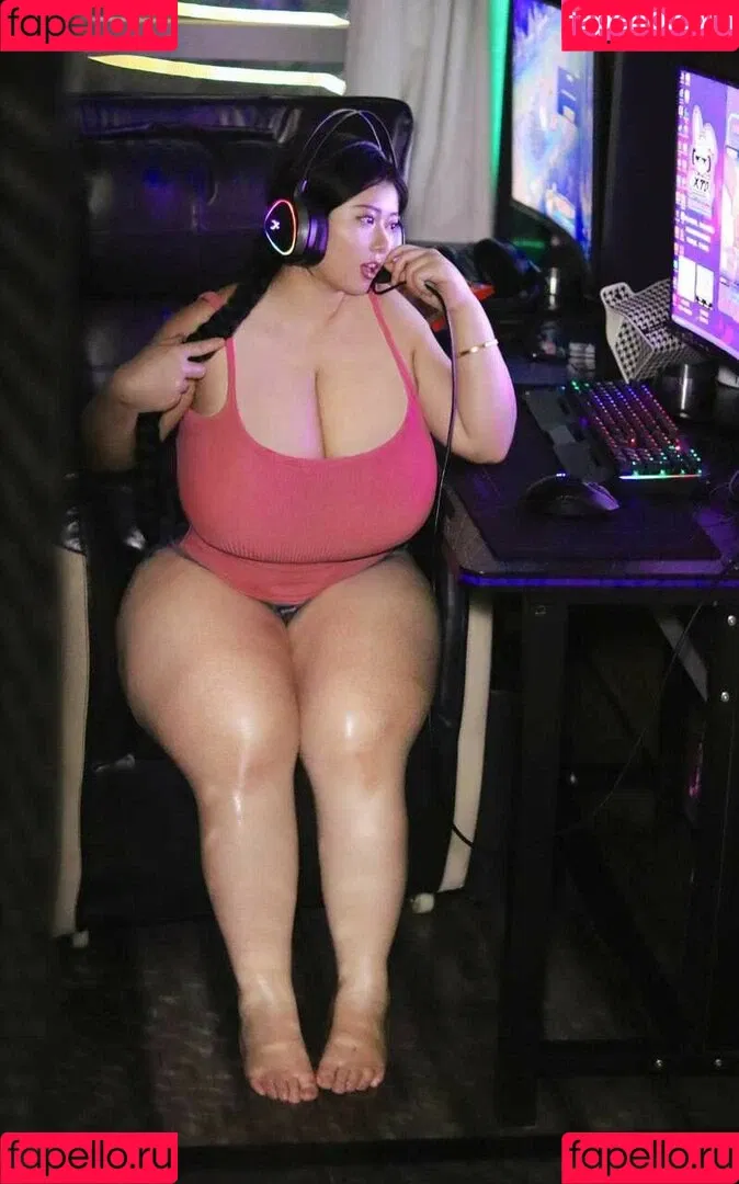 Pishen_eva Onlyfans Photo Gallery 