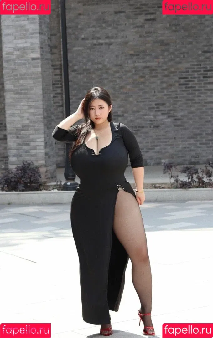 Pishen_eva Onlyfans Photo Gallery 