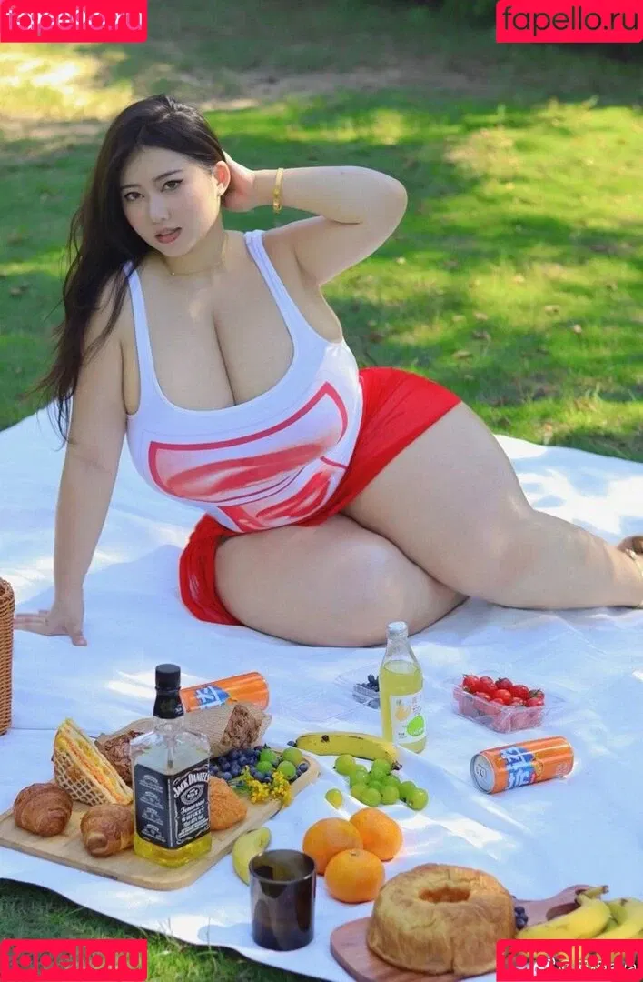 Pishen_eva Onlyfans Photo Gallery 