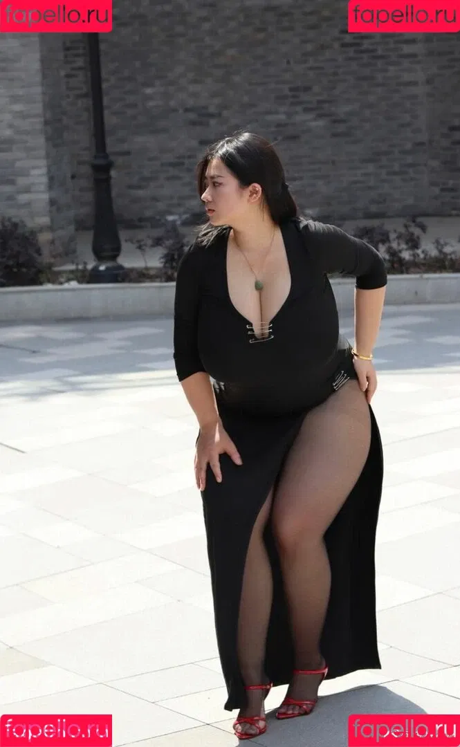 Pishen_eva Onlyfans Photo Gallery 