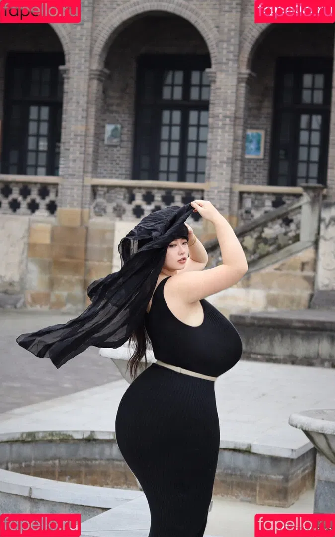 Pishen_eva Onlyfans Photo Gallery 