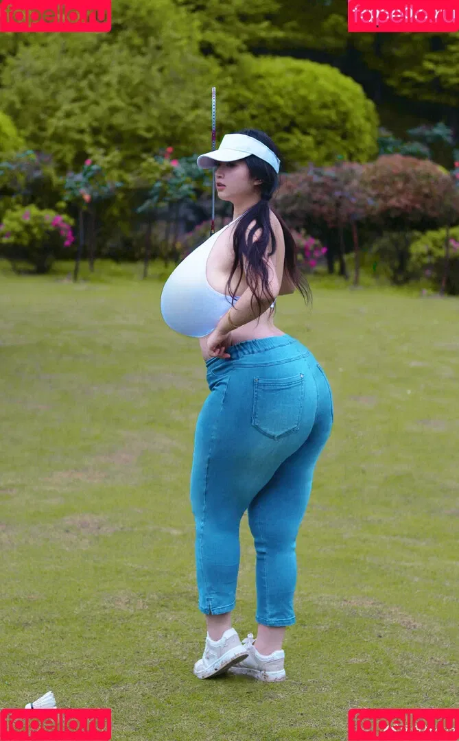Pishen_eva Onlyfans Photo Gallery 