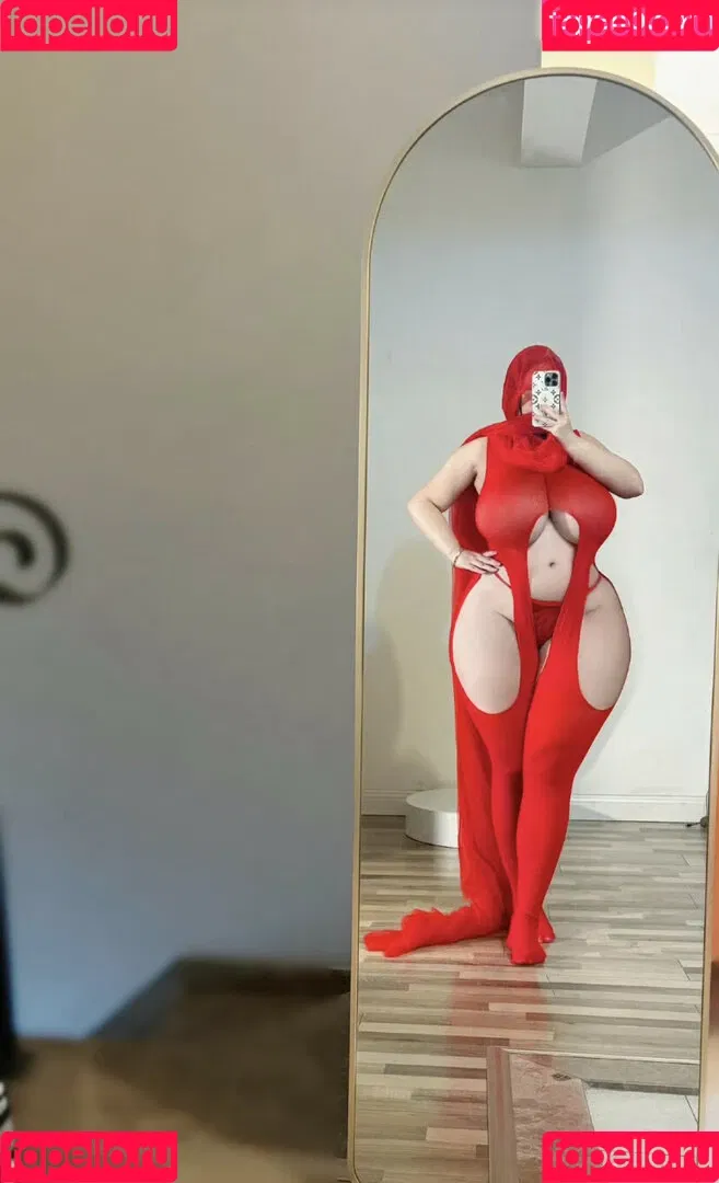 Pishen_eva Onlyfans Photo Gallery 