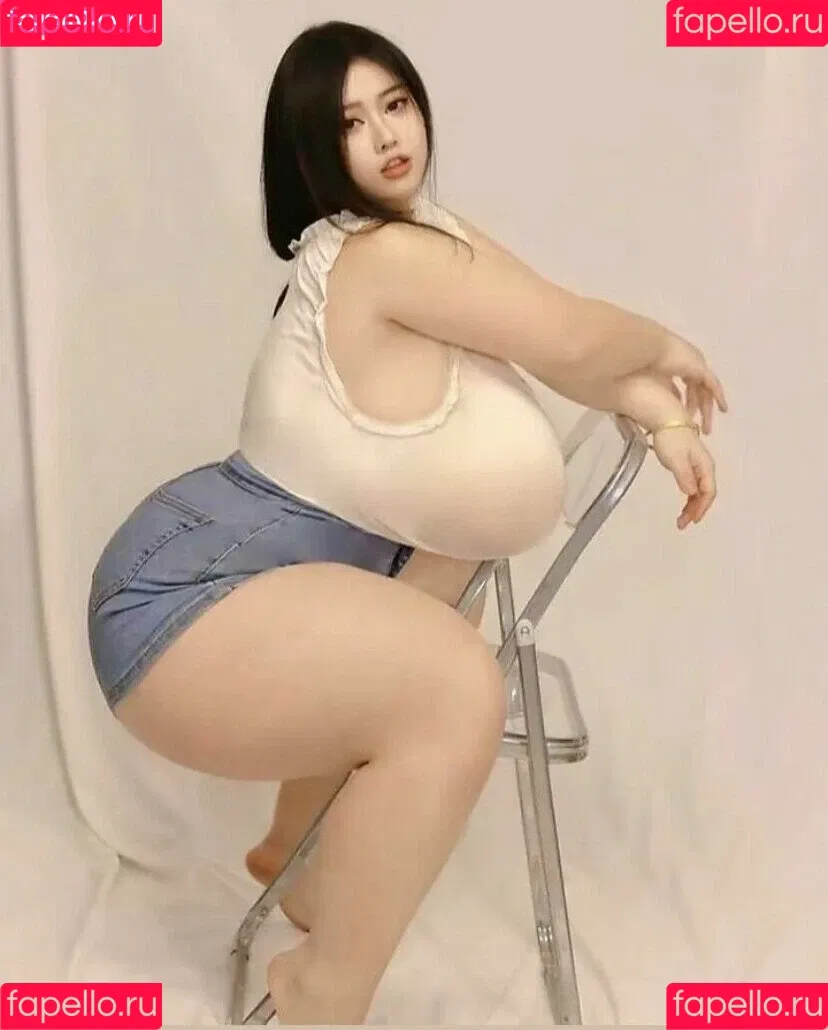 Pishen_eva Onlyfans Photo Gallery 