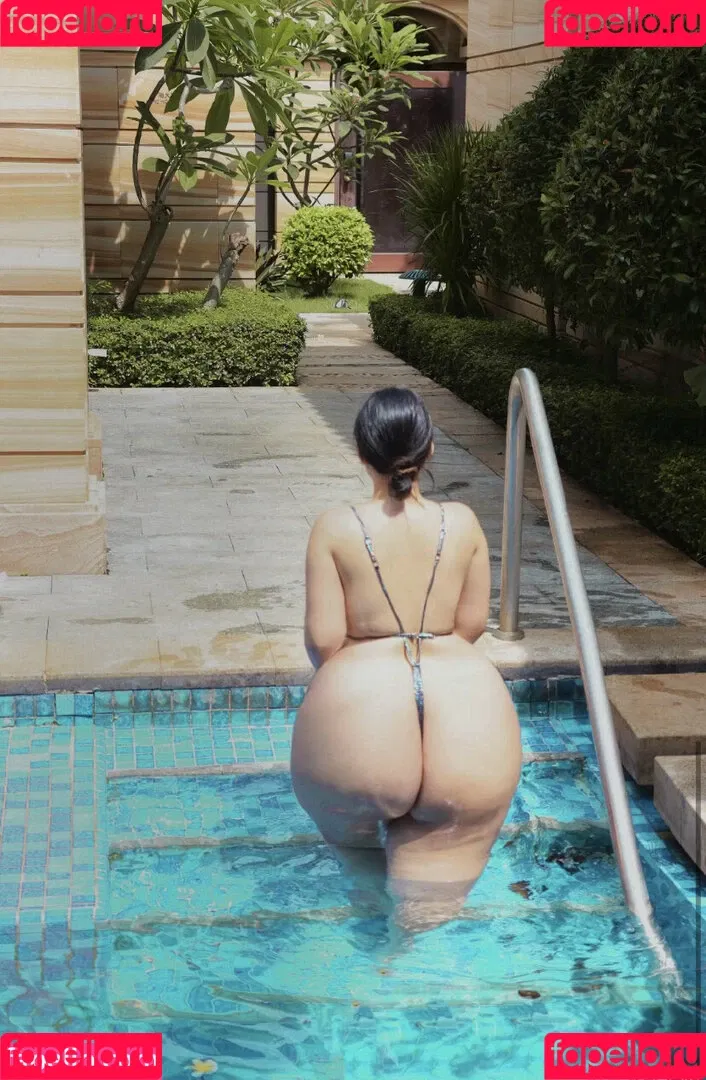 Pishen_eva Onlyfans Photo Gallery 