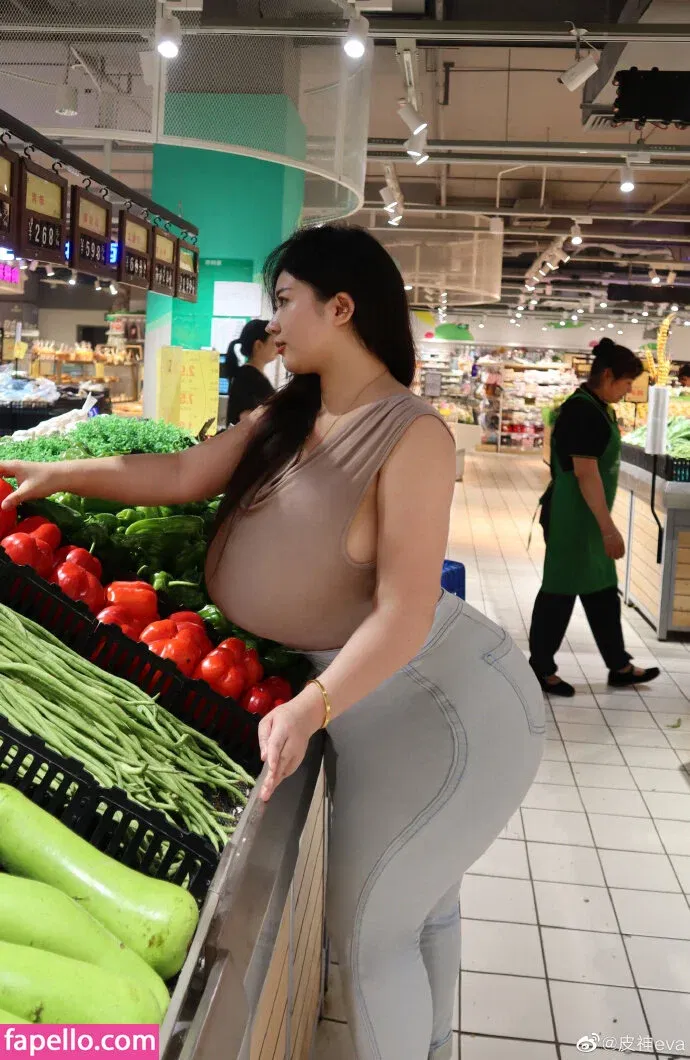 Pishen_eva Onlyfans Photo Gallery 