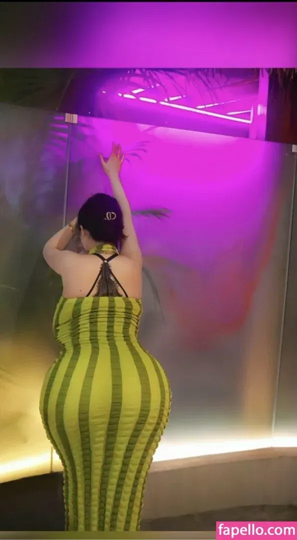 Pishen_eva Onlyfans Photo Gallery 