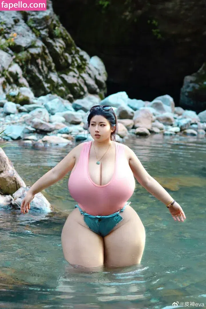 Pishen_eva Onlyfans Photo Gallery 