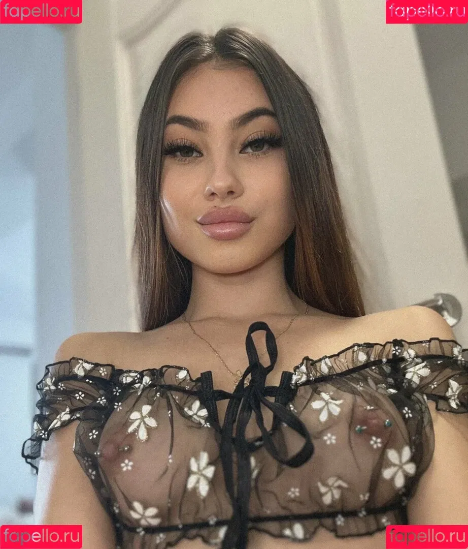 Andreea_raisa18 Onlyfans Photo Gallery 