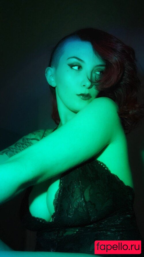 MajestyRedQueen Nude Onlyfans Photo 21