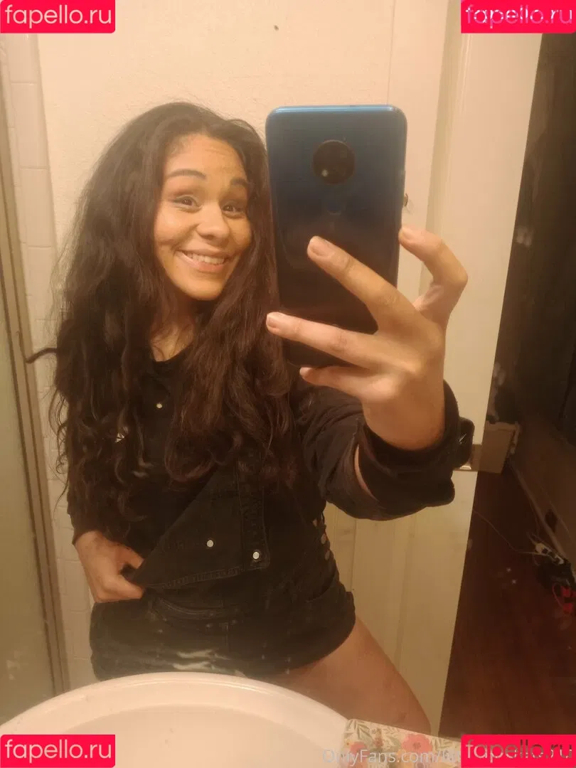 little_pockets210 Onlyfans Photo Gallery 