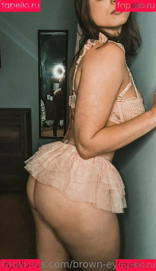 brown-eyed-kitty Onlyfans Photo Gallery 