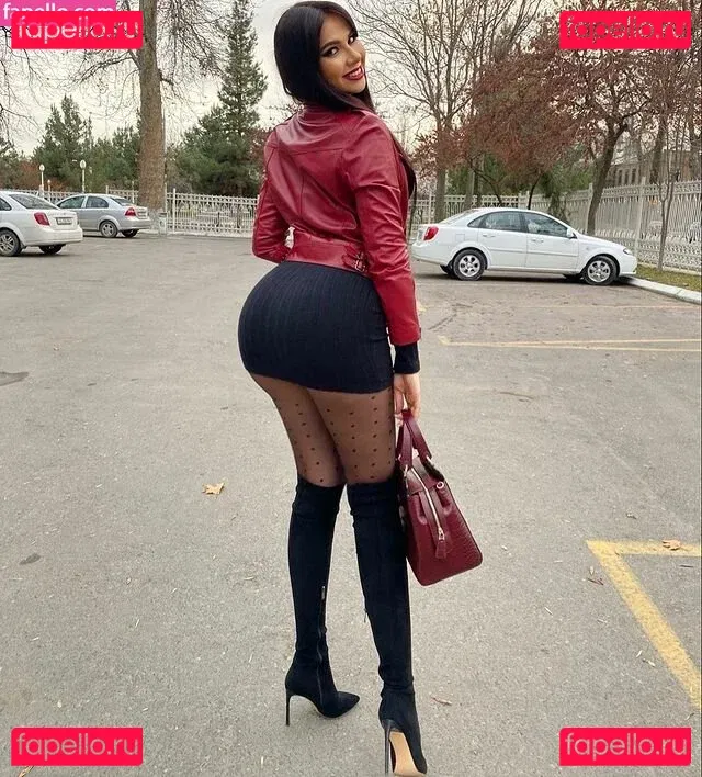 Elena Ibraginova Onlyfans Photo Gallery 