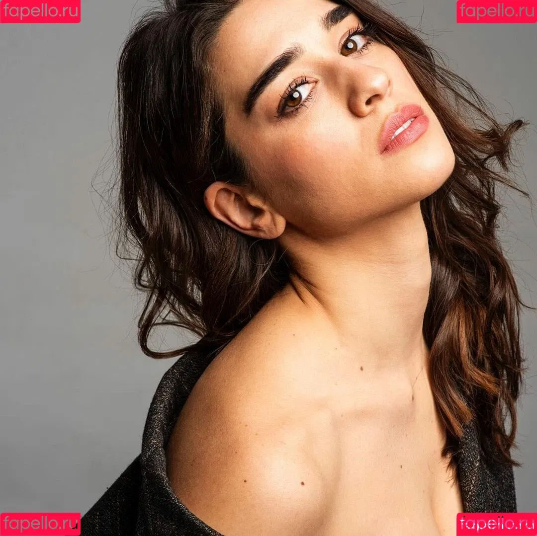Simona Tabasco Onlyfans Photo Gallery 