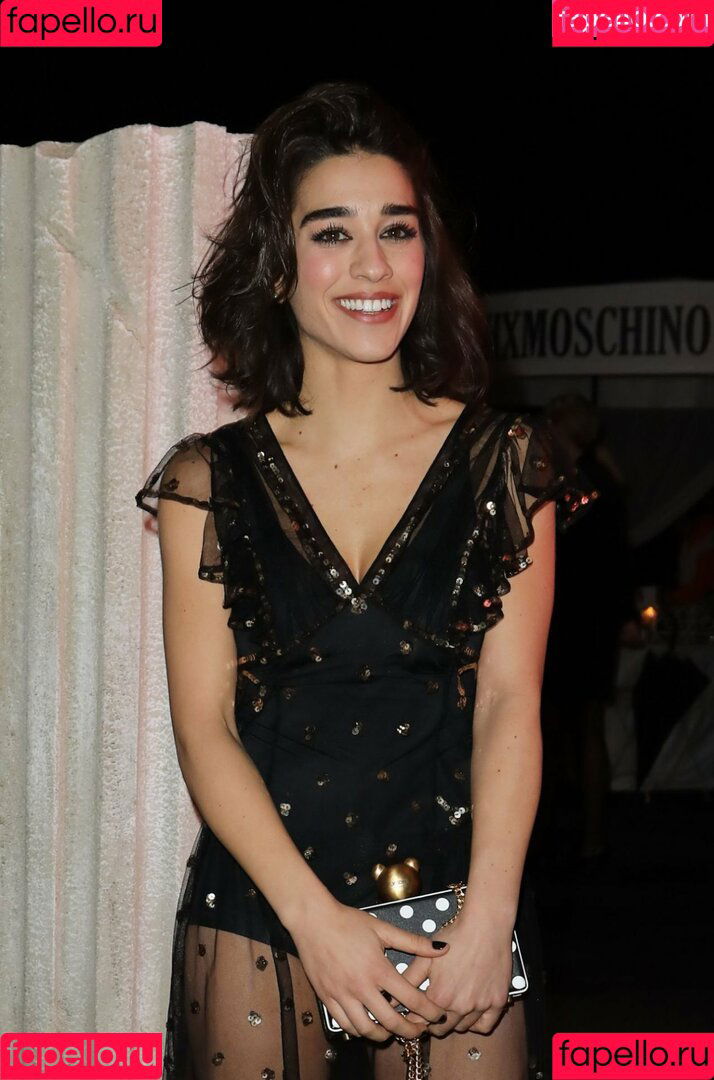 Simona Tabasco Onlyfans Photo Gallery 