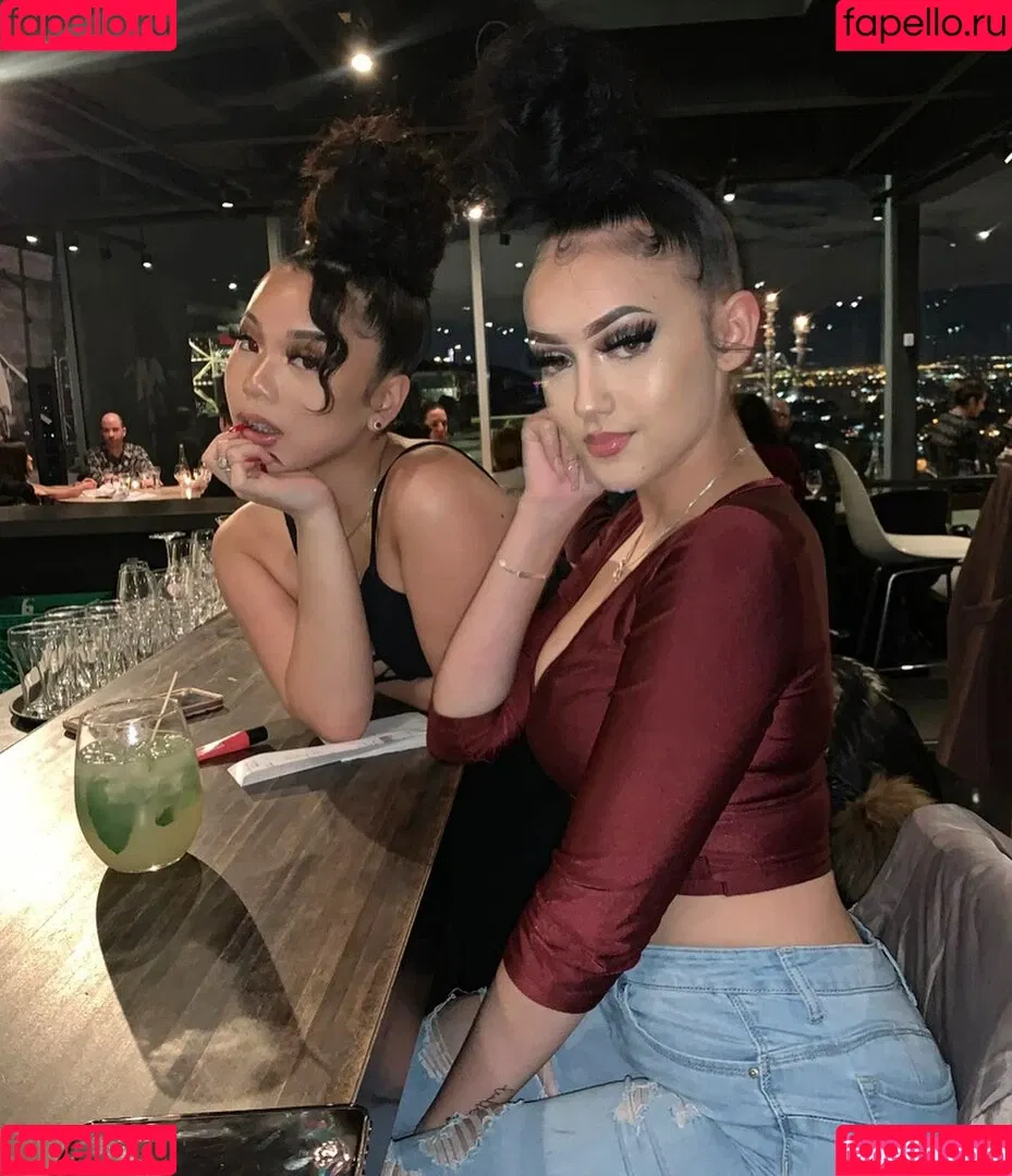 Thailiian Onlyfans Photo Gallery 