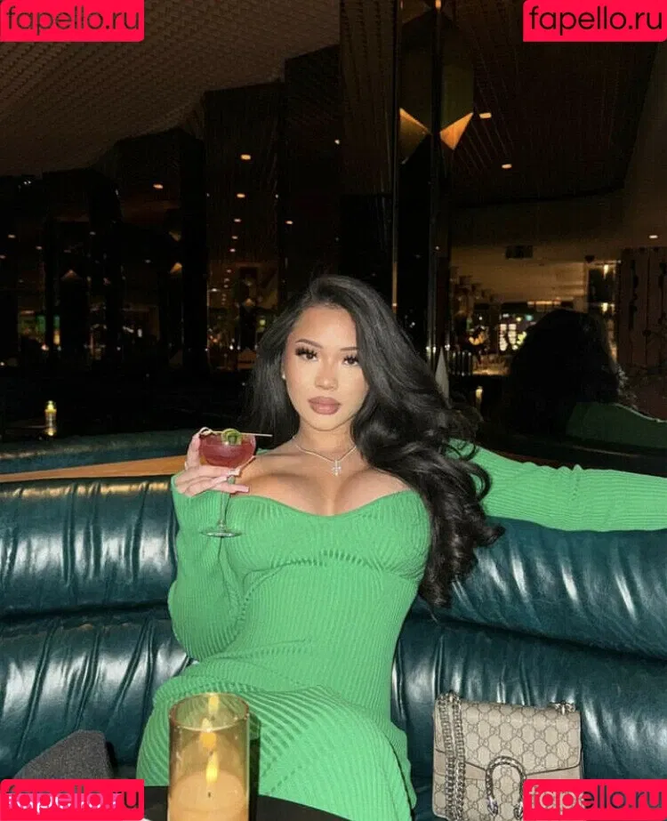 Thailiian Onlyfans Photo Gallery 