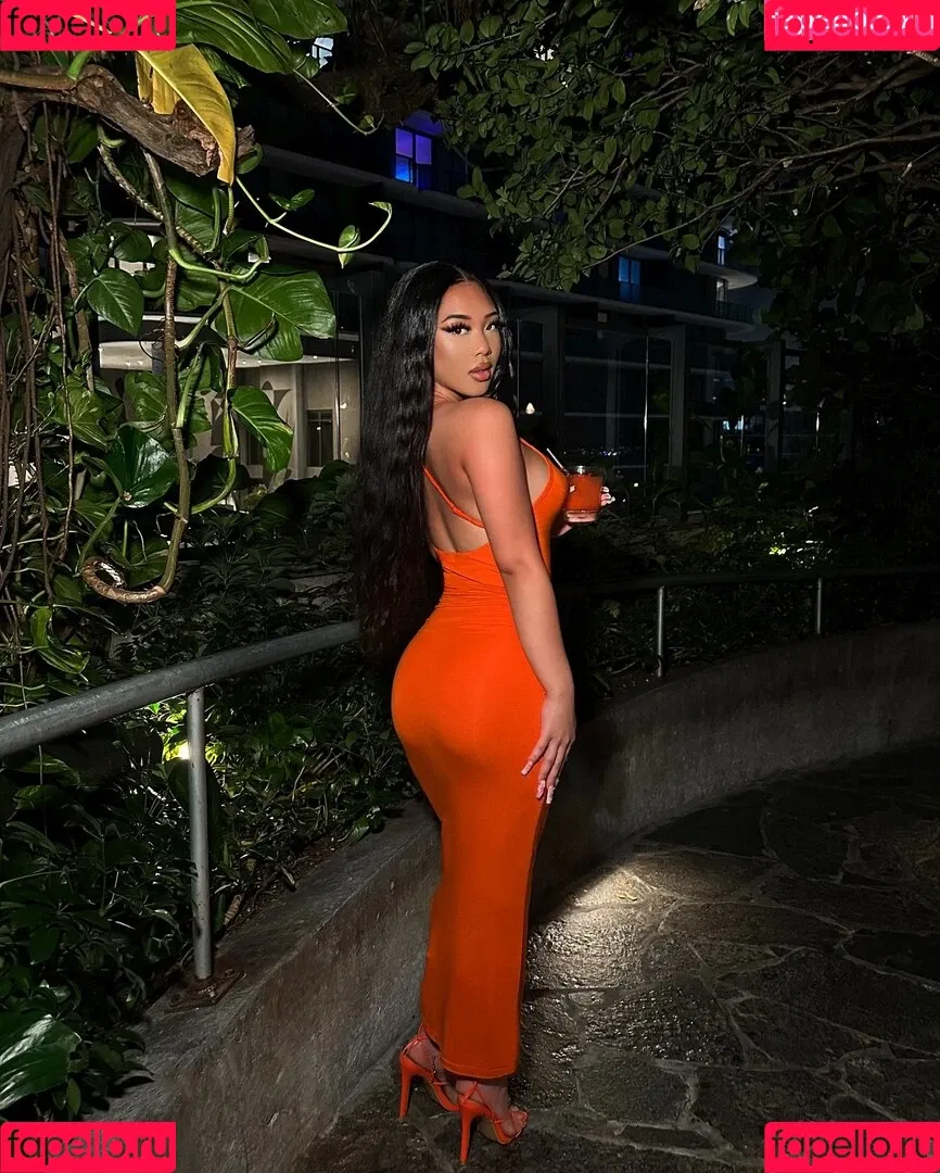 Thailiian Onlyfans Photo Gallery 