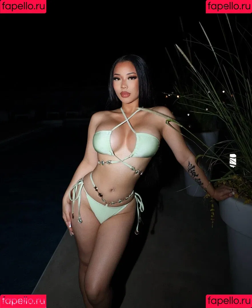 Thailiian Onlyfans Photo Gallery 