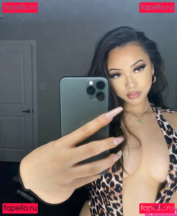 Thailiian Onlyfans Photo Gallery 