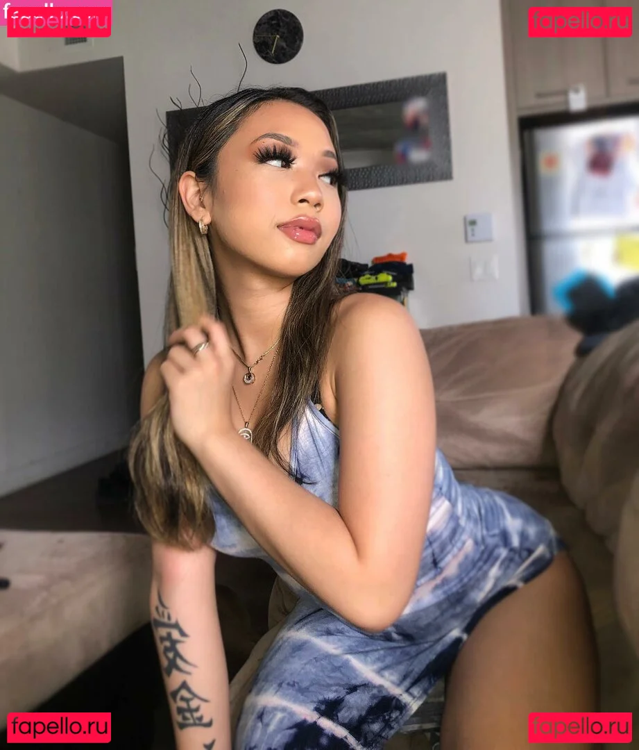 Thailiian Onlyfans Photo Gallery 