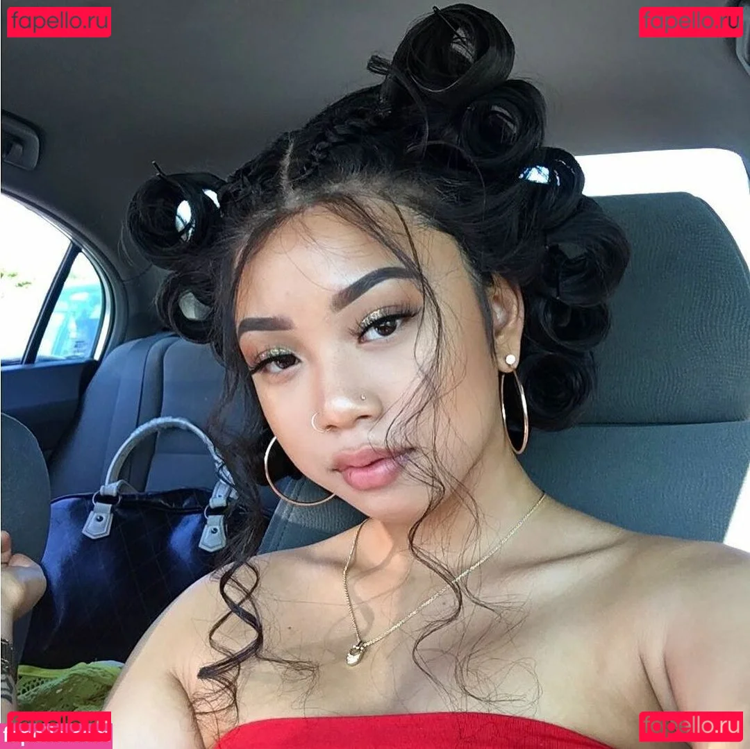 Thailiian Onlyfans Photo Gallery 