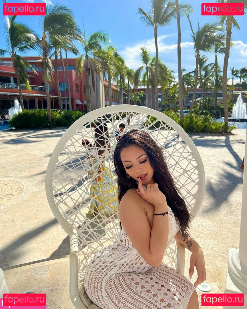 Thailiian Onlyfans Photo Gallery 