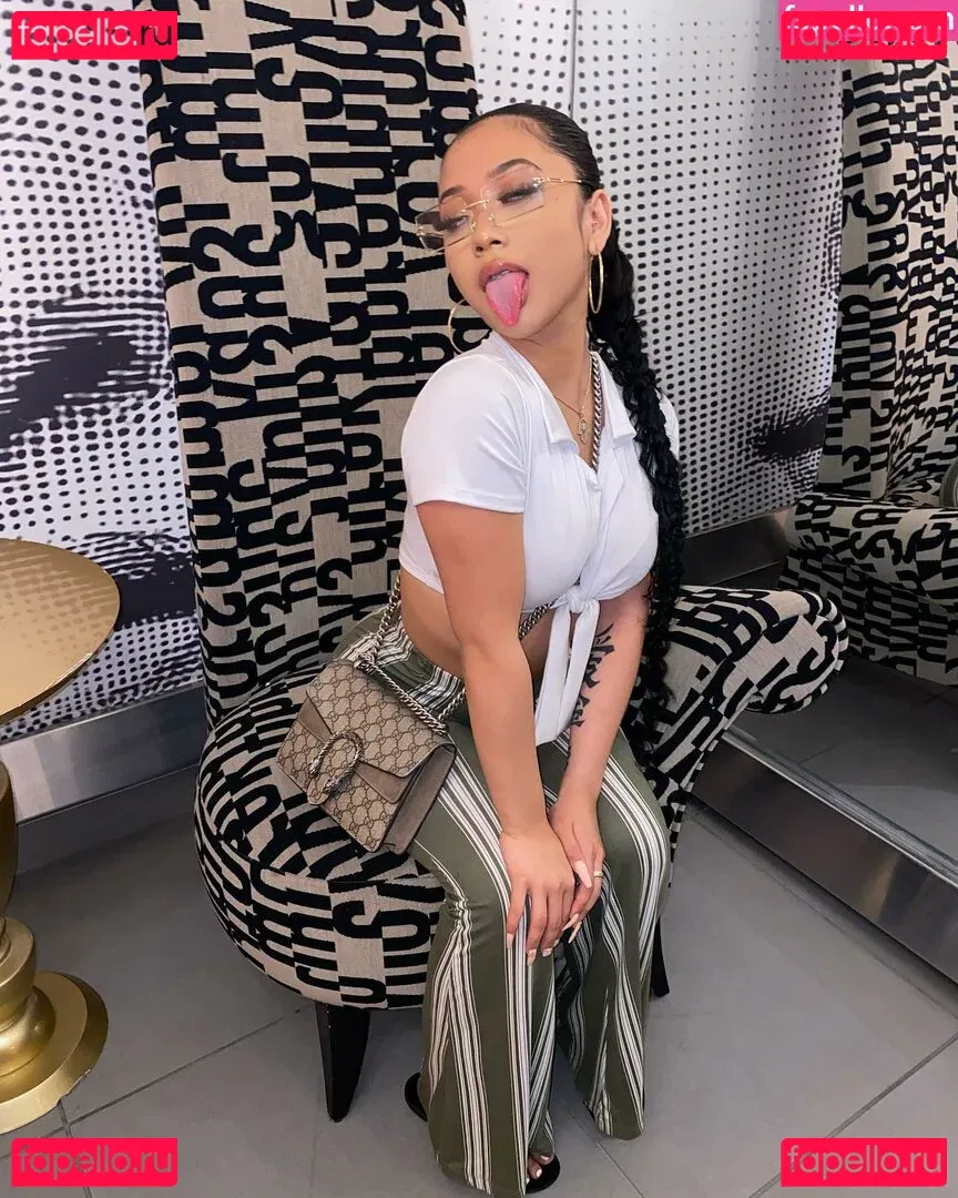 Thailiian Onlyfans Photo Gallery 