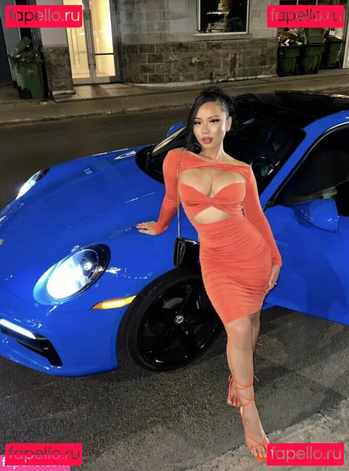 Thailiian Onlyfans Photo Gallery 