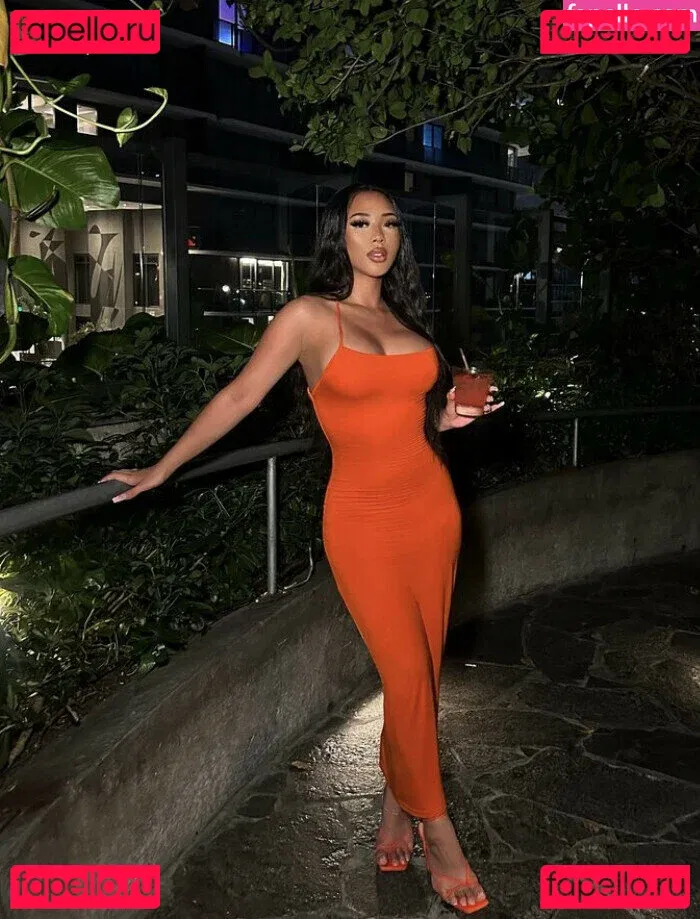 Thailiian Onlyfans Photo Gallery 