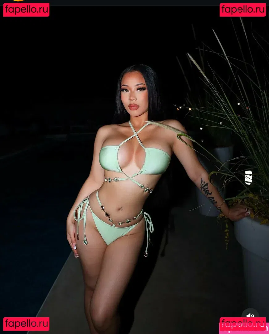 Thailiian Onlyfans Photo Gallery 