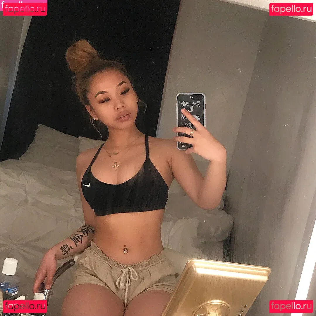 Thailiian Onlyfans Photo Gallery 