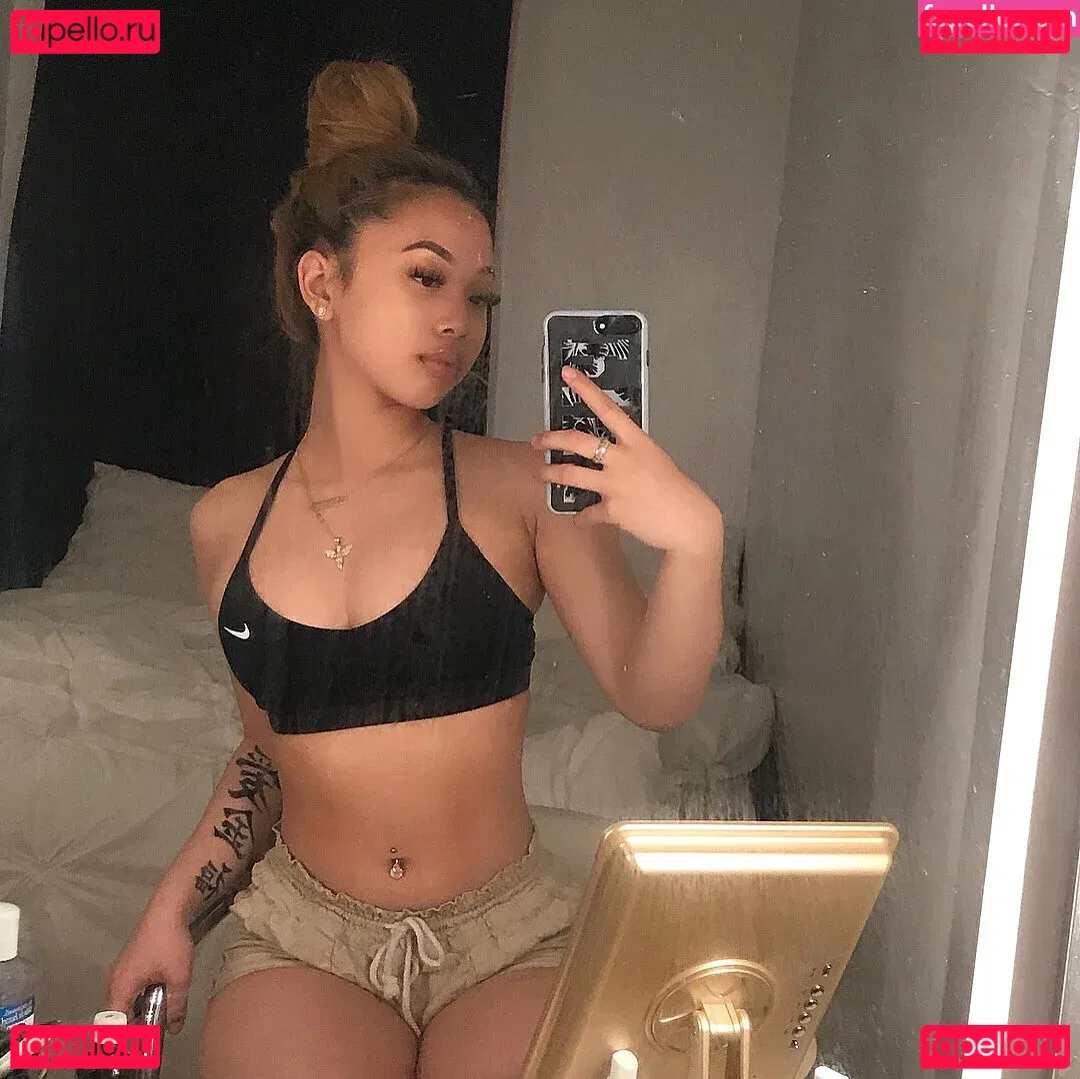 Thailiian Onlyfans Photo Gallery 