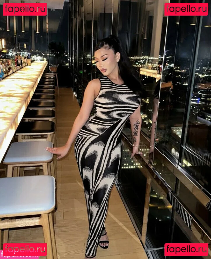 Thailiian Onlyfans Photo Gallery 