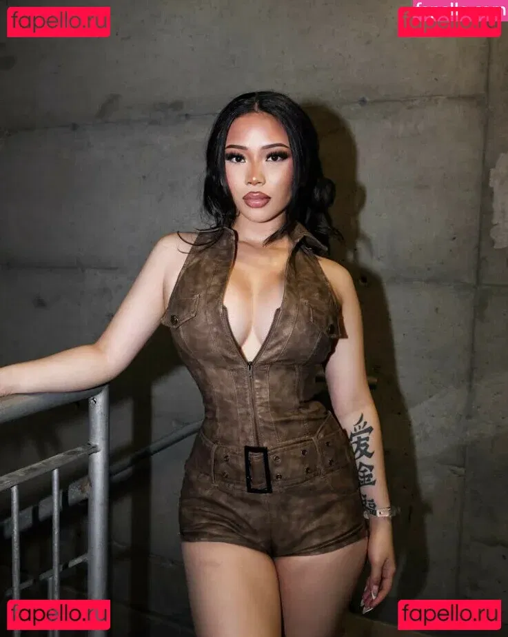 Thailiian Onlyfans Photo Gallery 