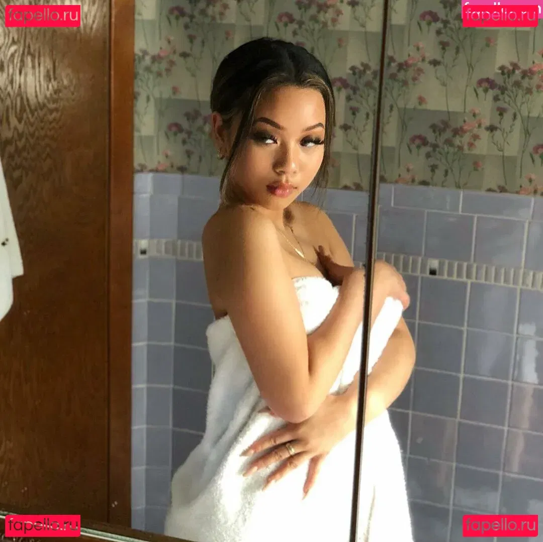 Thailiian Onlyfans Photo Gallery 