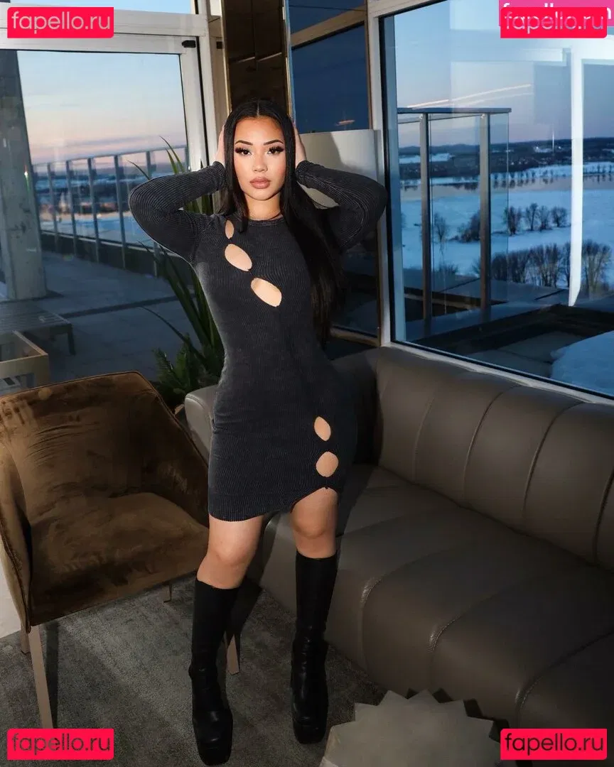 Thailiian Onlyfans Photo Gallery 