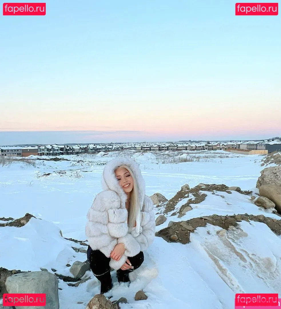 Thailiian Onlyfans Photo Gallery 