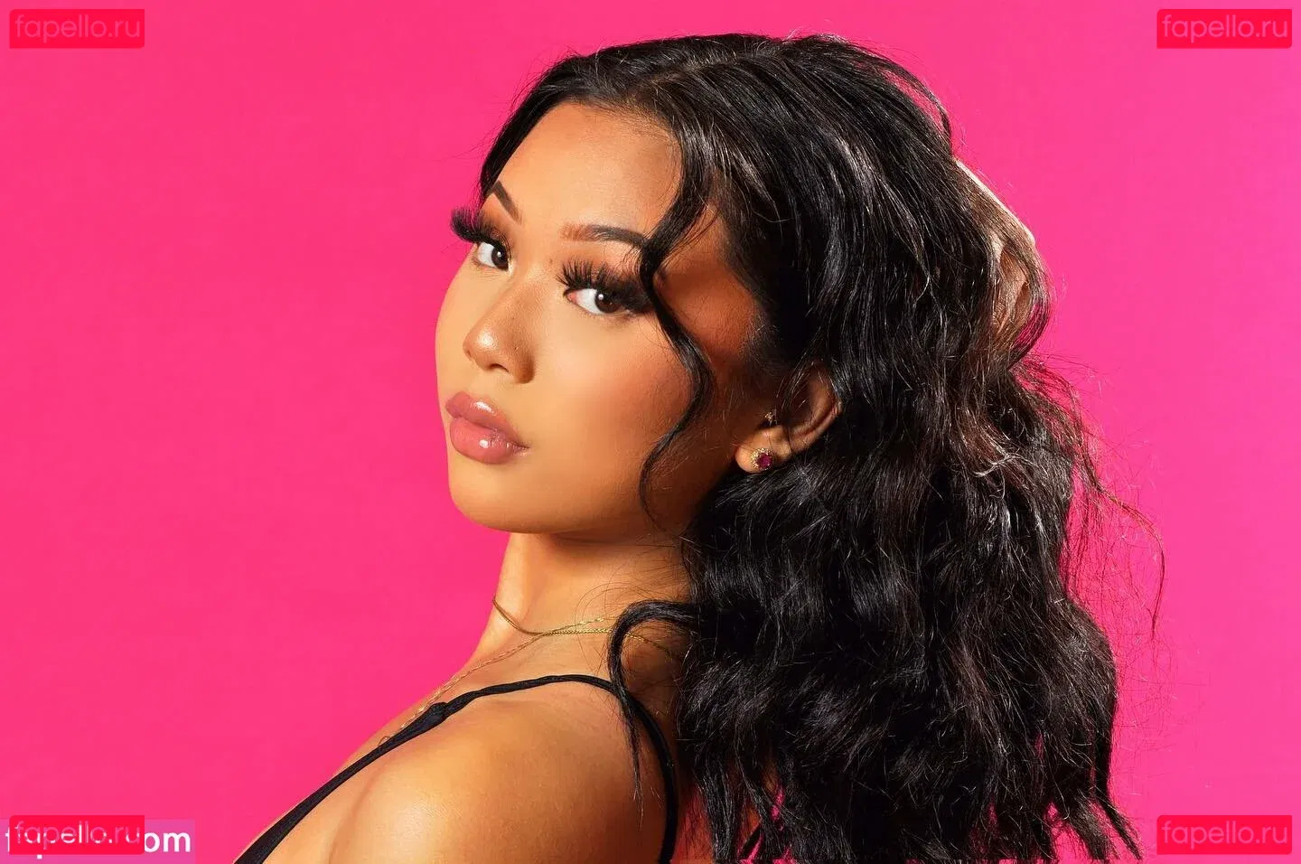 Thailiian Onlyfans Photo Gallery 