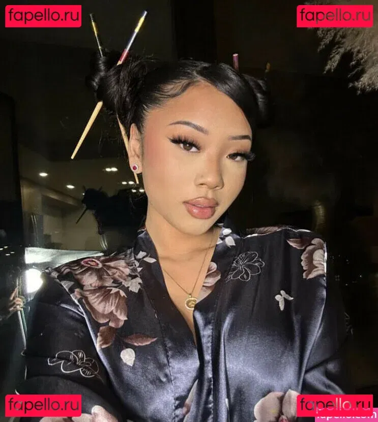 Thailiian Onlyfans Photo Gallery 