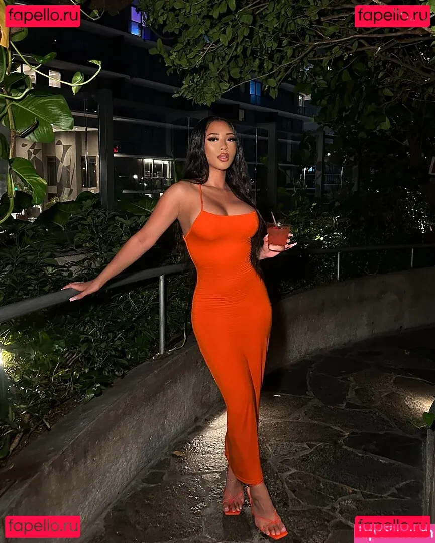 Thailiian Onlyfans Photo Gallery 