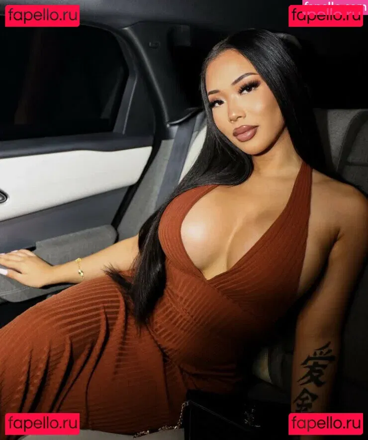 Thailiian Onlyfans Photo Gallery 