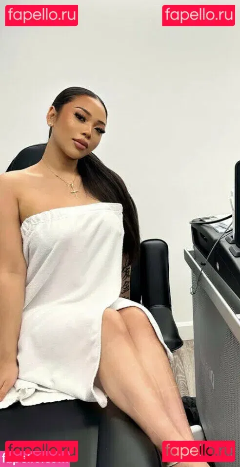 Thailiian Onlyfans Photo Gallery 