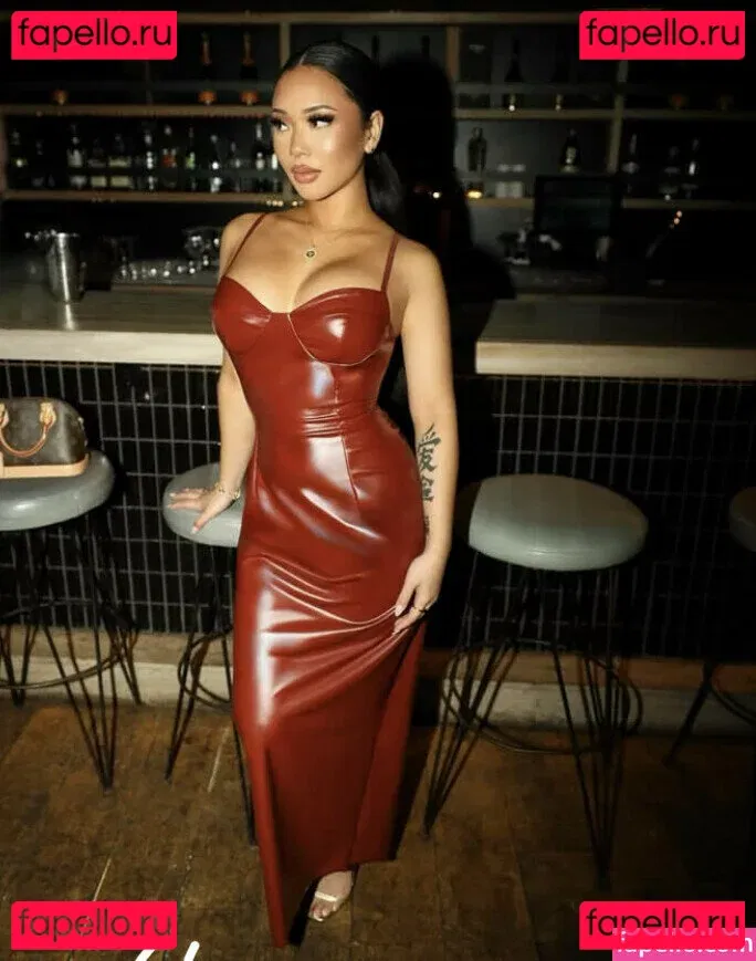 Thailiian Onlyfans Photo Gallery 