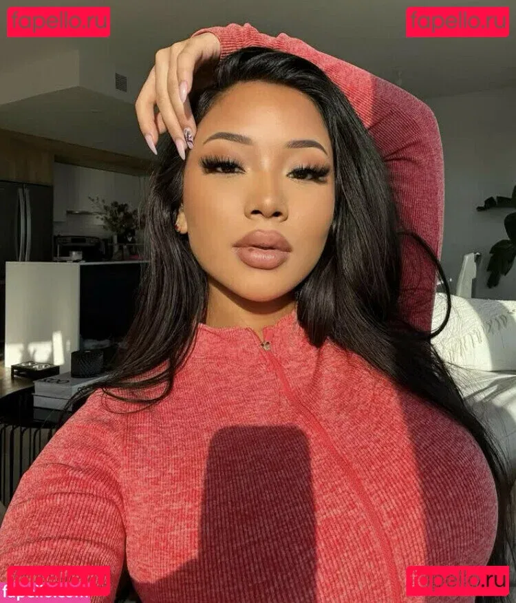 Thailiian Onlyfans Photo Gallery 