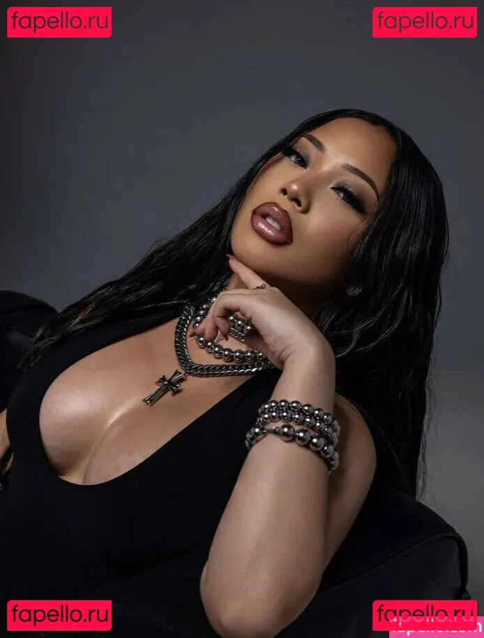 Thailiian Onlyfans Photo Gallery 