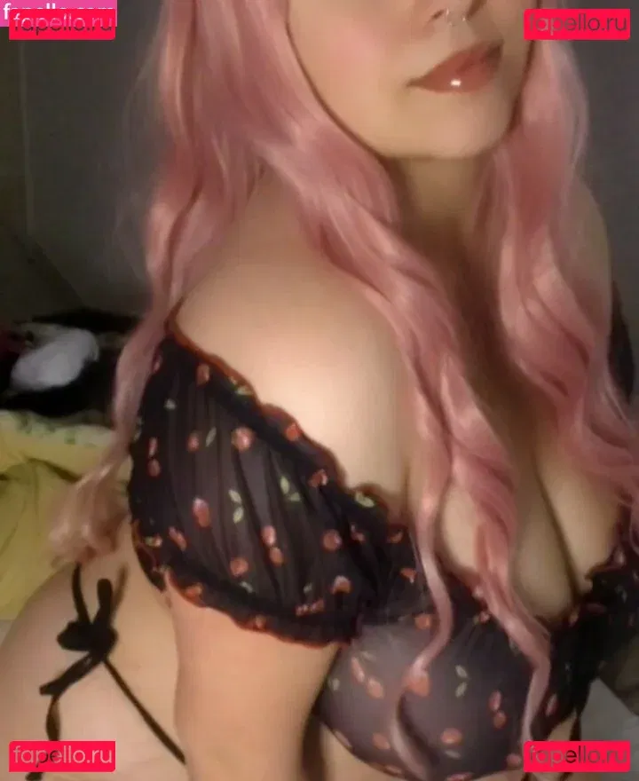 x_lisa_x Onlyfans Photo Gallery 